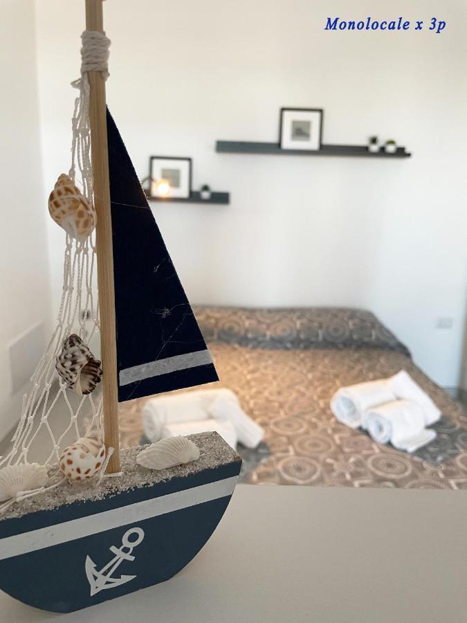 Nuova costruzione, vista mare, 20m dalla spiaggia - Casa Vacanza Lido dell'Ancora Sant Isidoro  Esterno foto