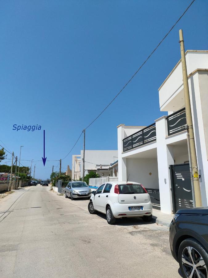 Nuova costruzione, vista mare, 20m dalla spiaggia - Casa Vacanza Lido dell'Ancora Sant Isidoro  Esterno foto